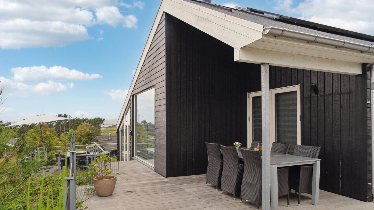 Photo of Others in Øer Strand