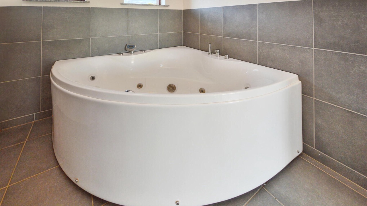 Photo of Bathroom in Flovt Strand