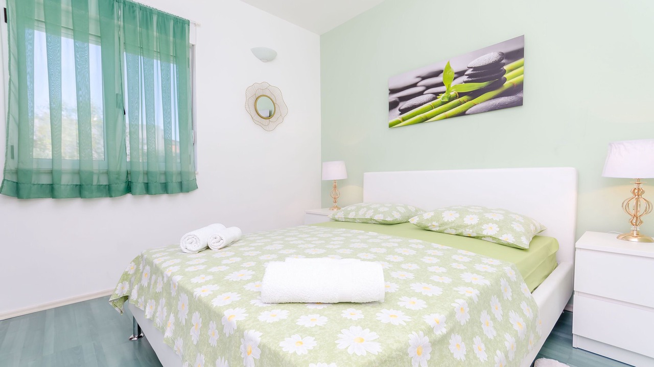 Photo of Bedroom in Okrug Donji