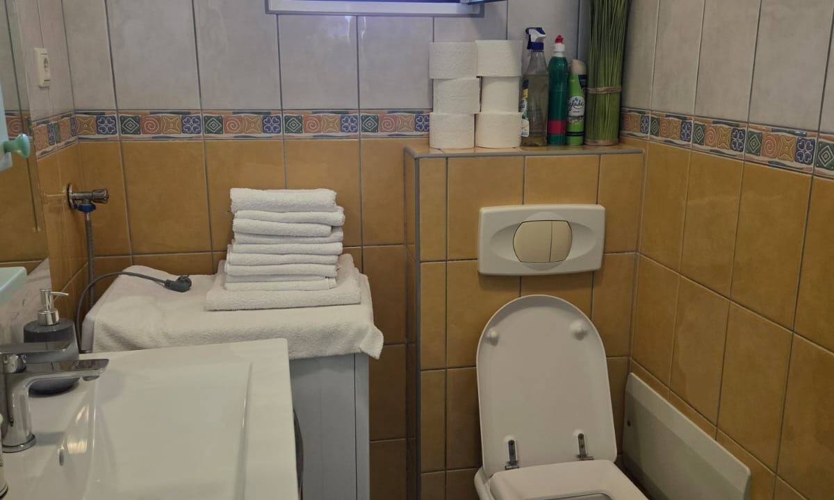 Photo of Bathroom in Srima