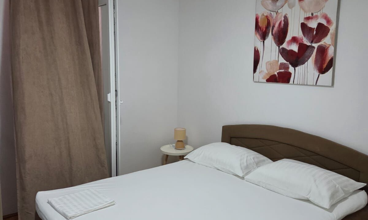 Photo of Bedroom in Srima