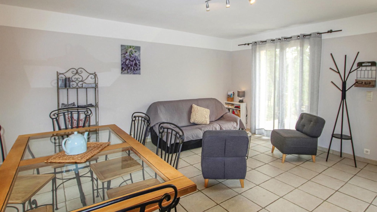 Photo of Bedroom in Saint-Thome