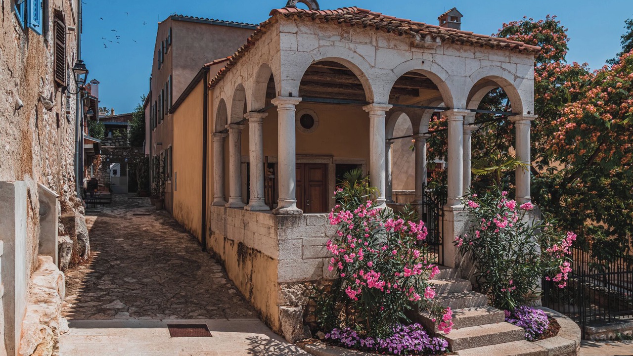 Photo of Outdoor in Mugeba