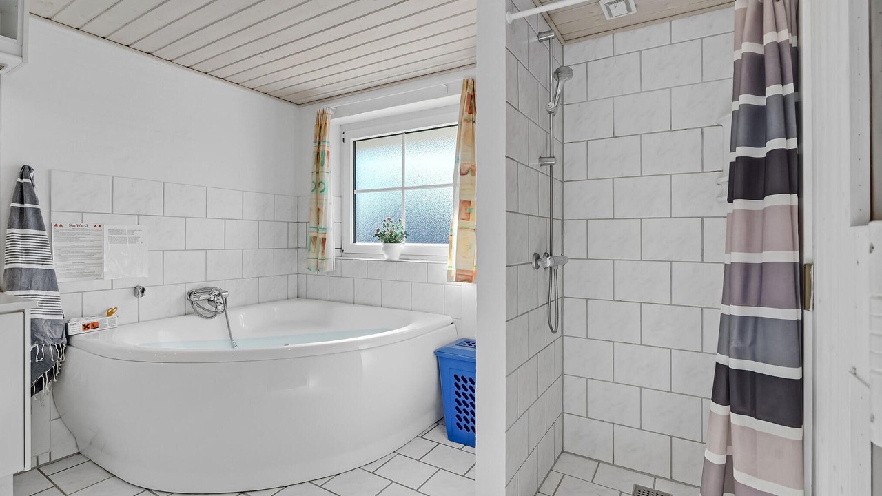 Photo of Bathroom in Lakolk