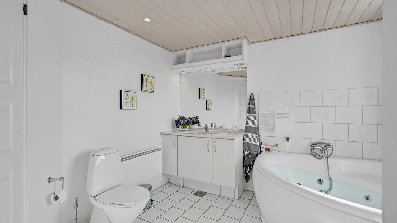 Photo of Bathroom in Lakolk