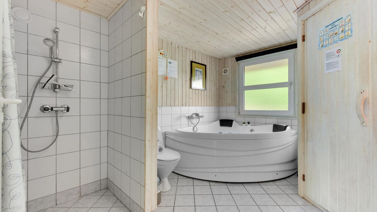 Photo of Bathroom in Kettingskov