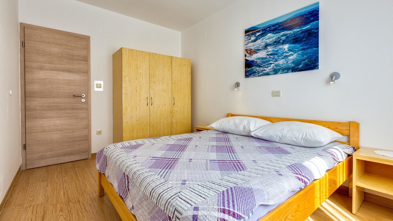 Photo of Bedroom in Cove Murtar