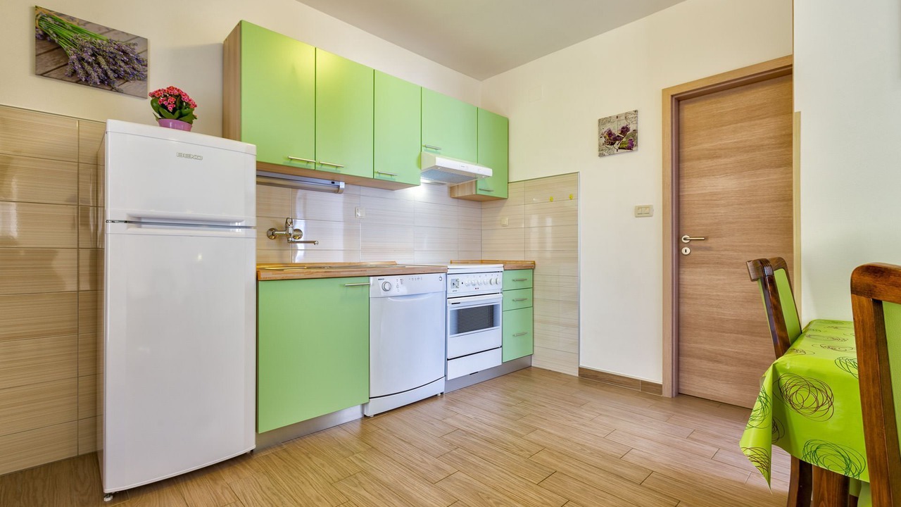 Photo of Kitchen in Cove Murtar