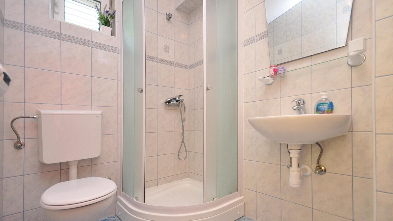 Photo of Bathroom in Mimice