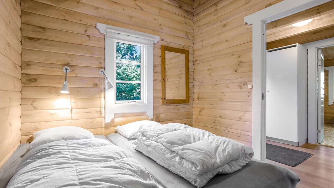 Photo of Others in Ronne