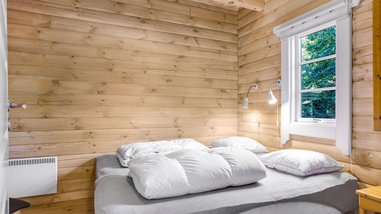 Photo of Others in Ronne