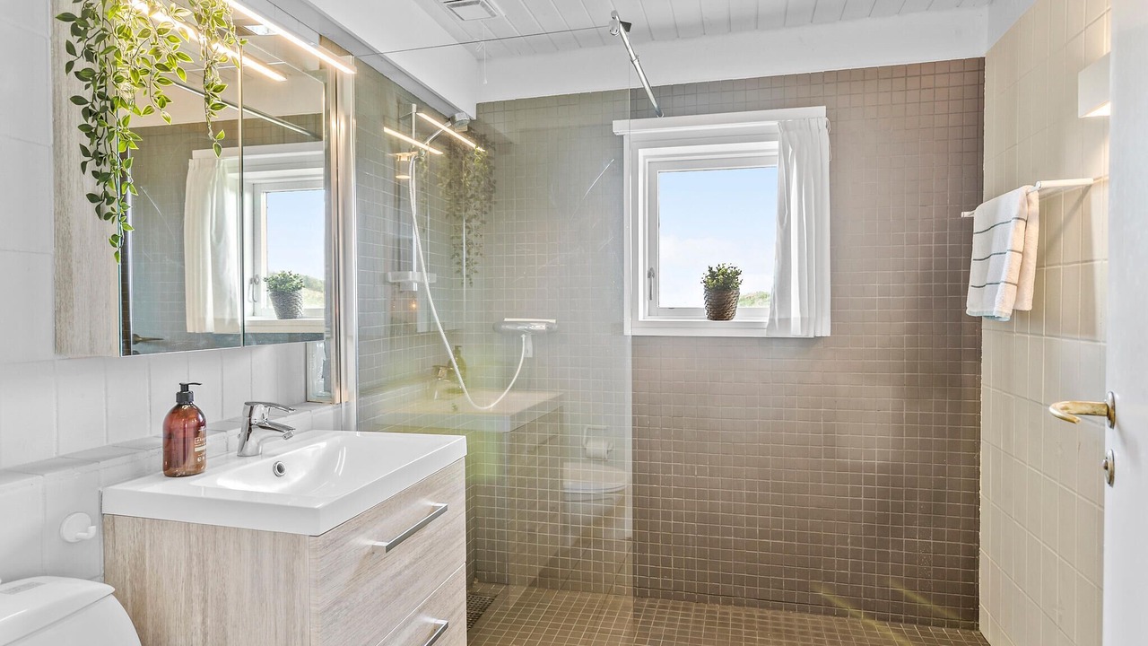 Photo of Bathroom in Pandrup