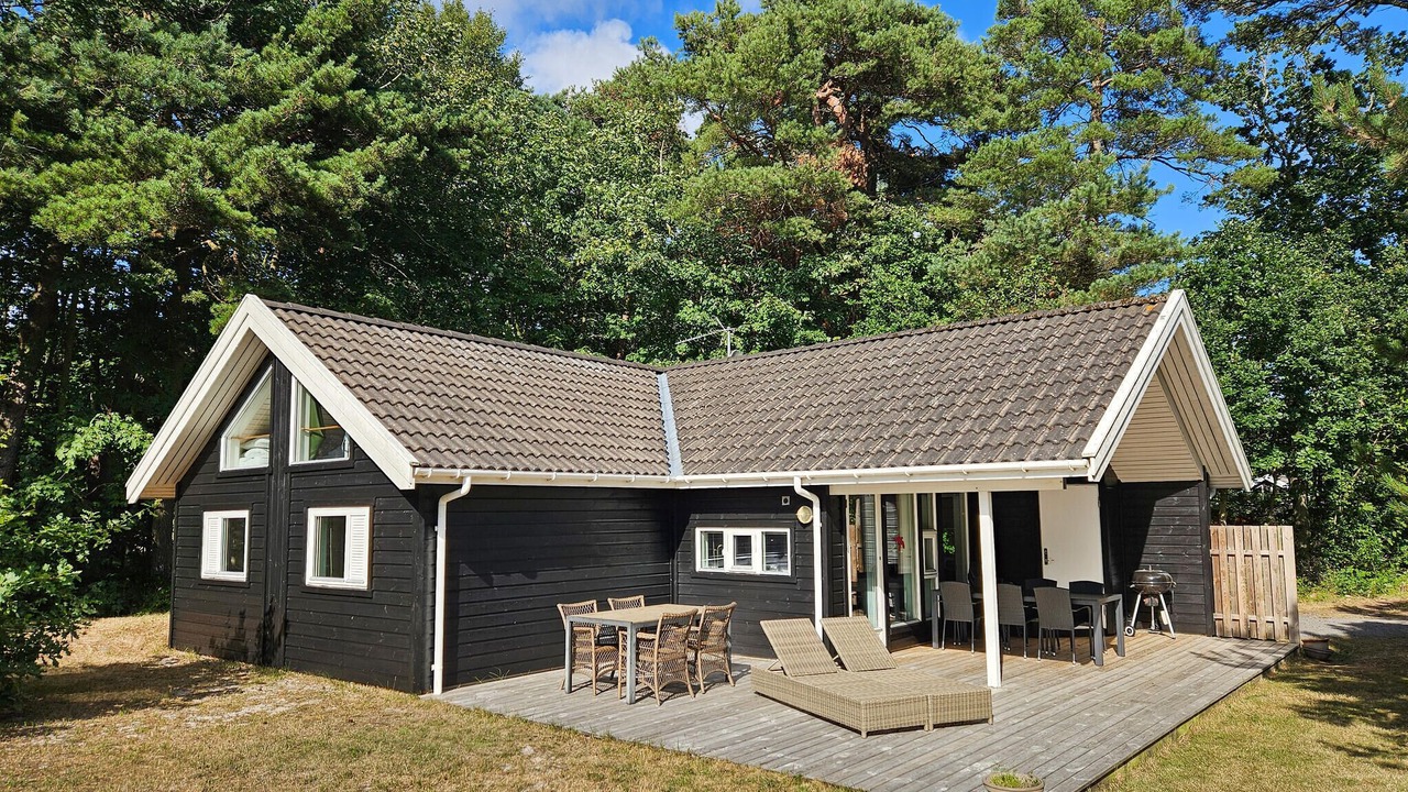 Photo of Others in Bedegaard