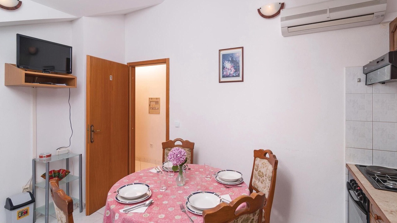 Photo of Bedroom in Supetar