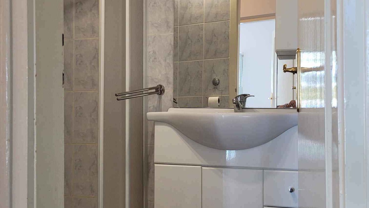 Photo of Bathroom in Ika