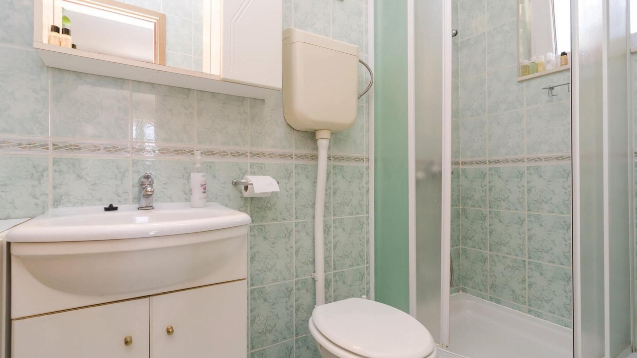 Photo of Bathroom in Molunat