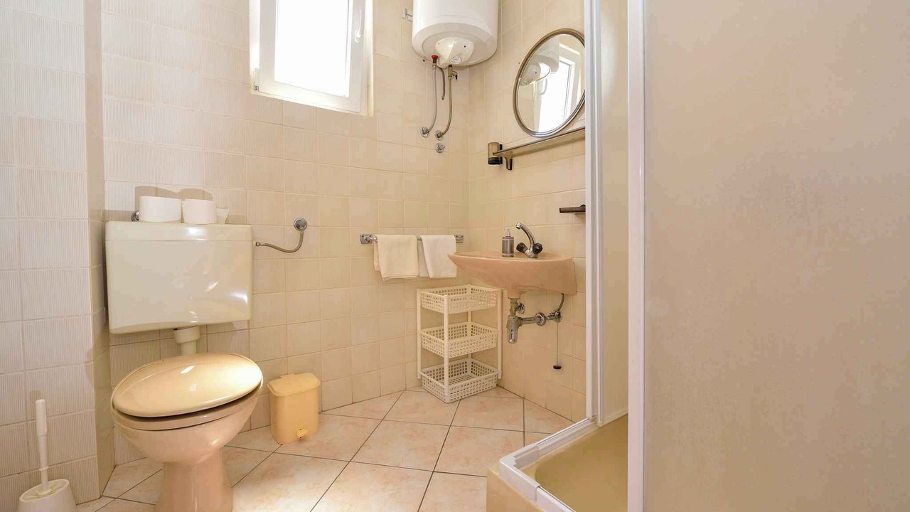Photo of Bathroom in Kukljica