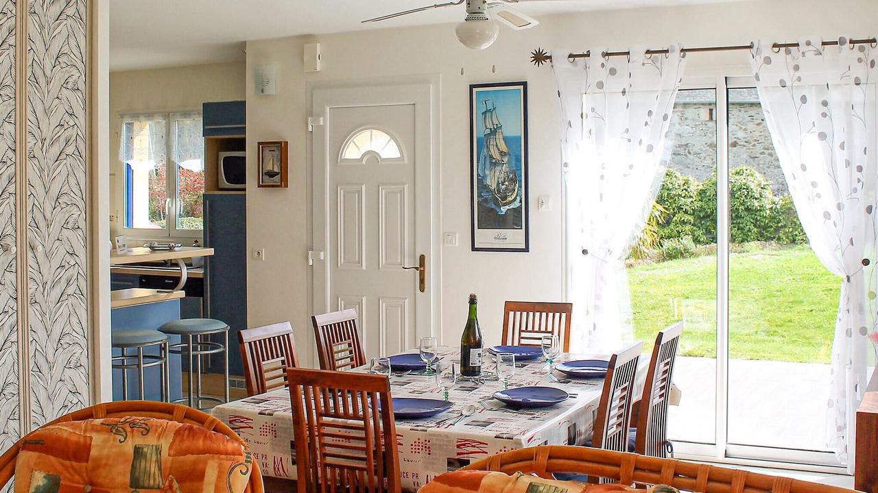 Photo of Bedroom in Planguenoual
