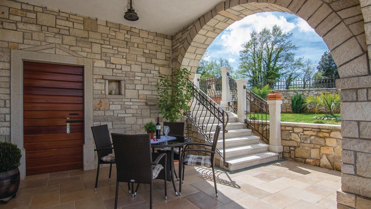 Photo of Patio Balcony in Zminj