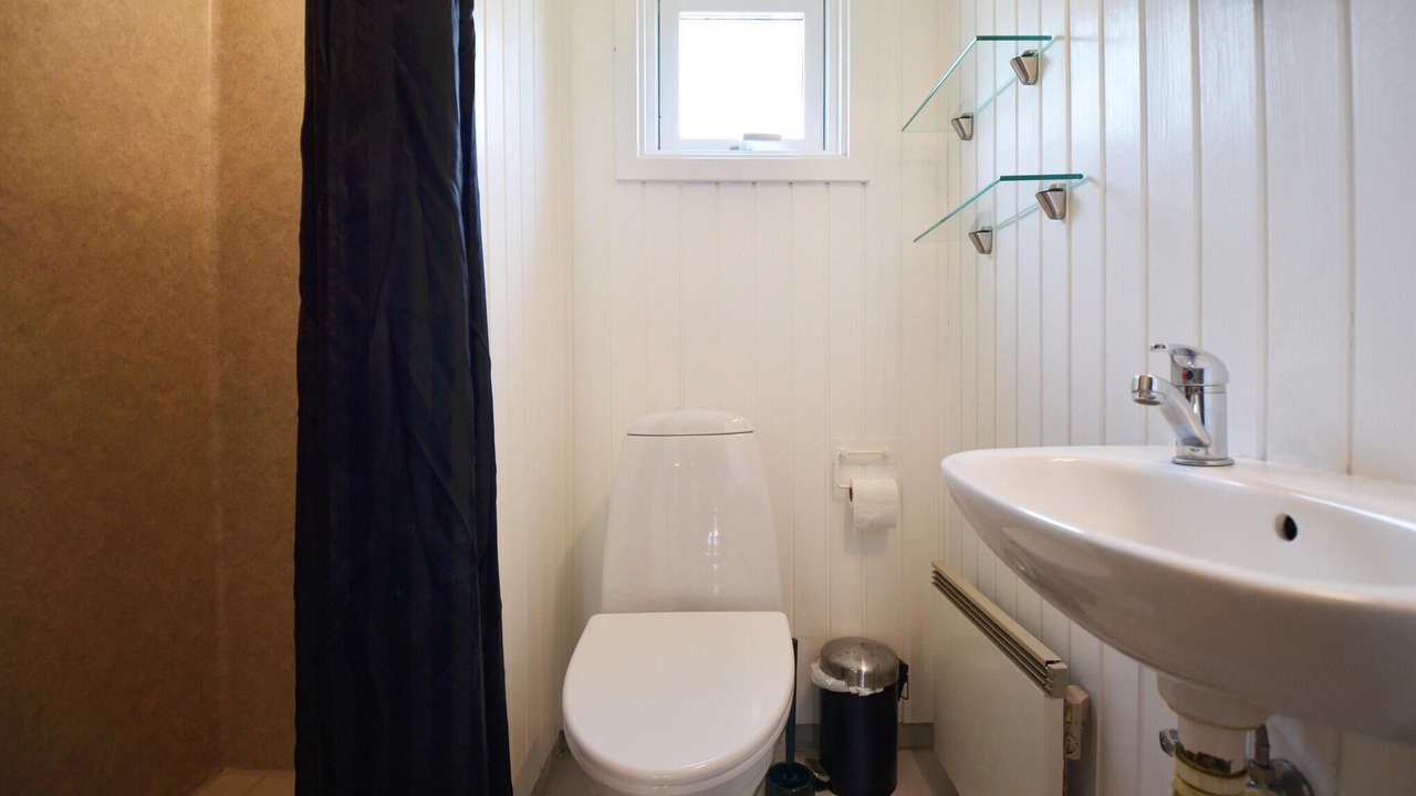 Photo of Bathroom in Øer Strand