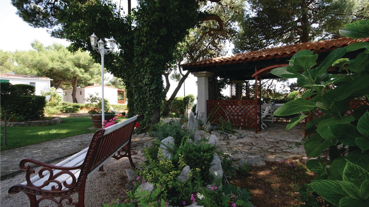 Photo of Others in Brodarica