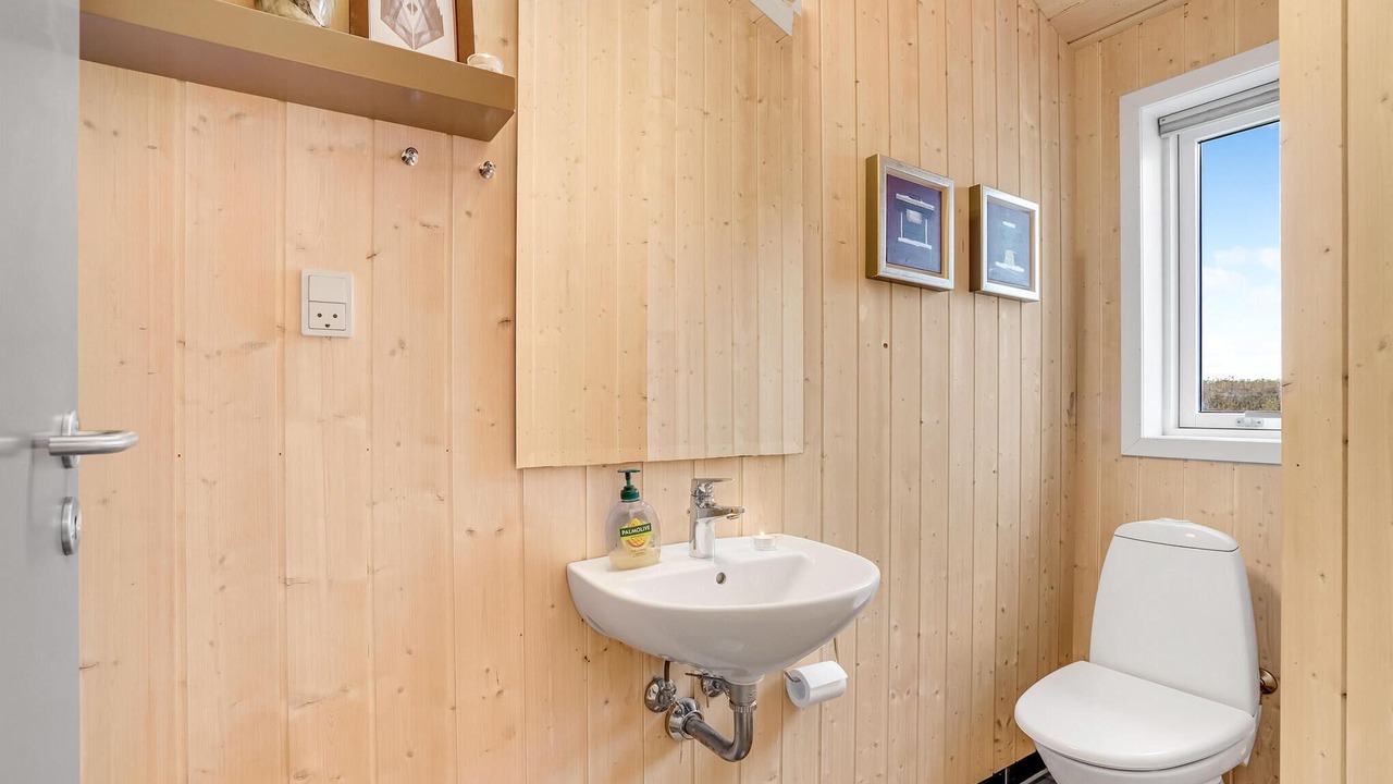 Photo of Bathroom in Hvide Sande