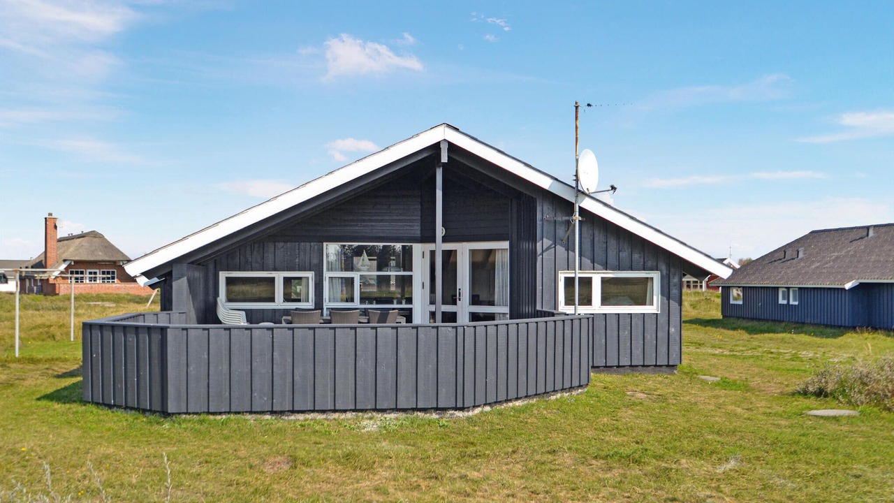 Photo of Others in Haurvig