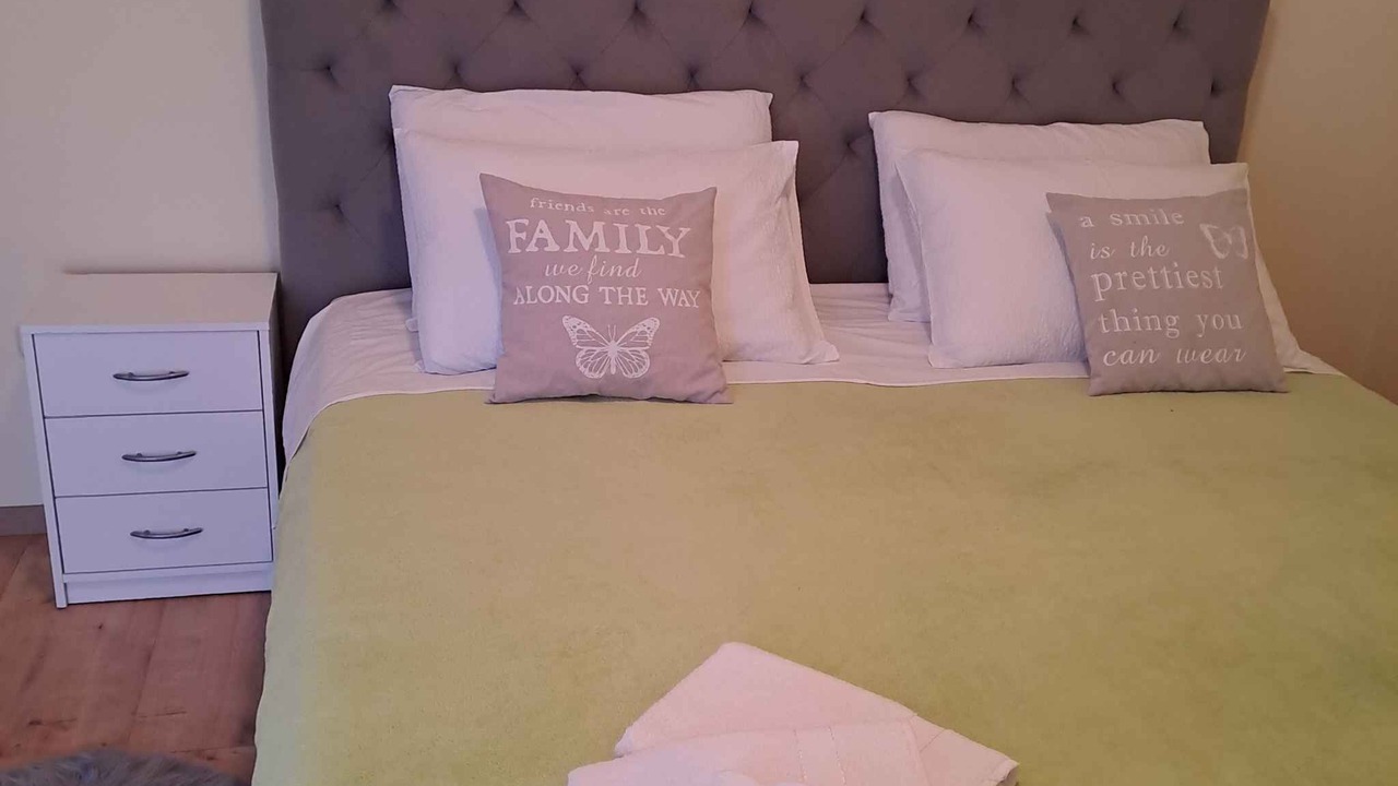 Photo of Bedroom in Mundanije