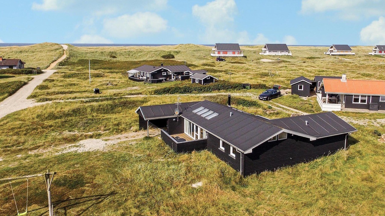 Photo of Others in Vrist Strand