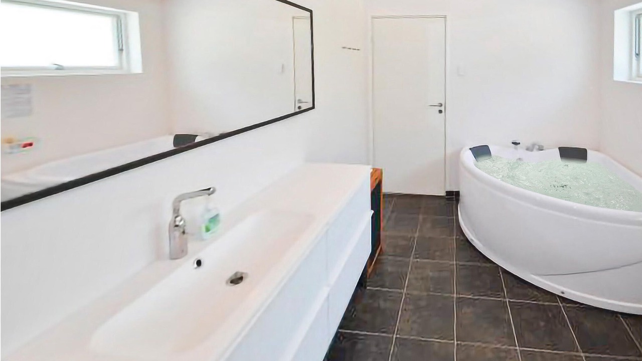 Photo of Bathroom in Ronde