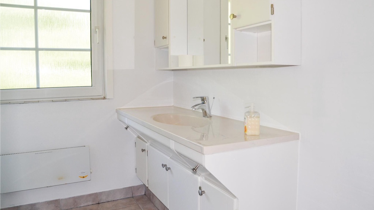 Photo of Others in Jegum