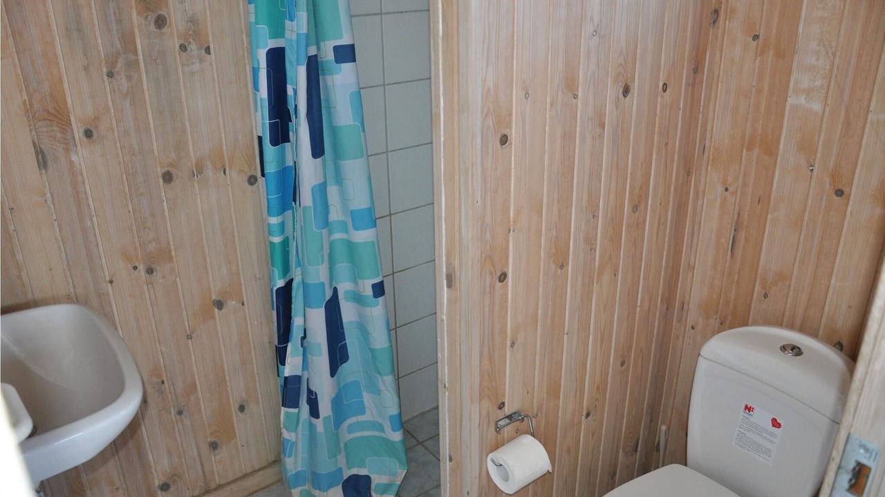 Photo of Bathroom in Mommark Strand