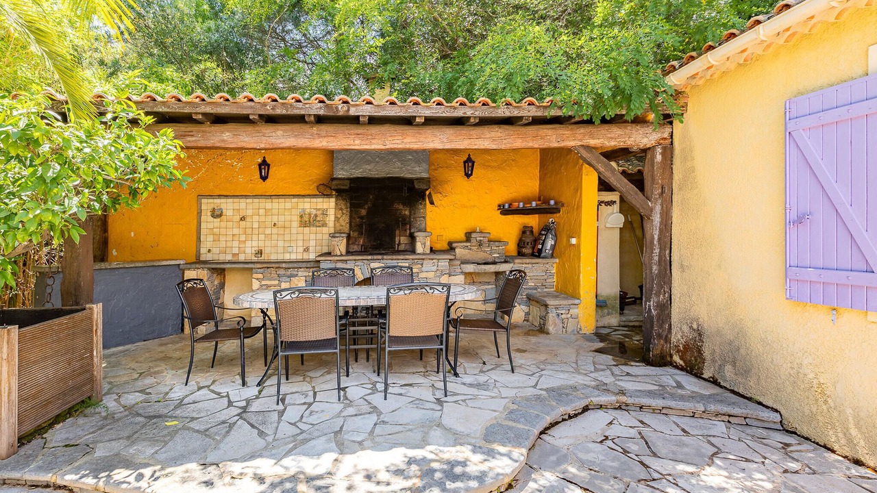 Photo of Others in Roujan