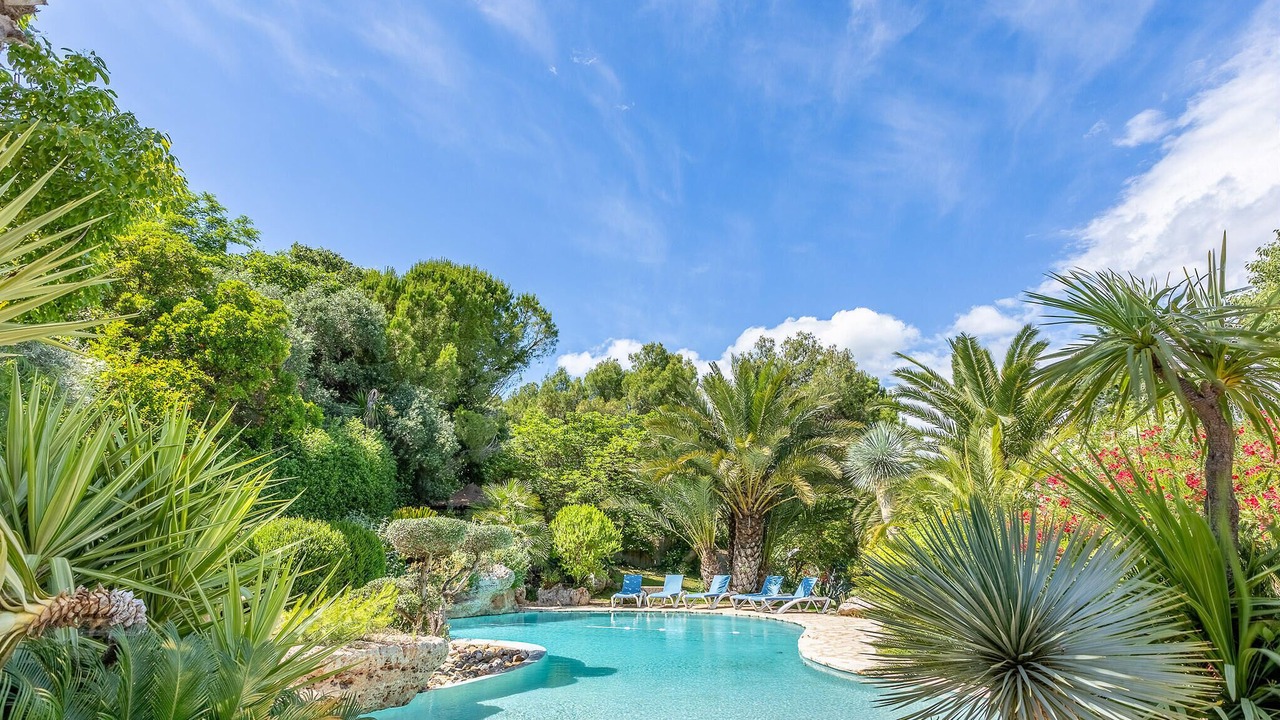 Photo of Outdoor in Roujan