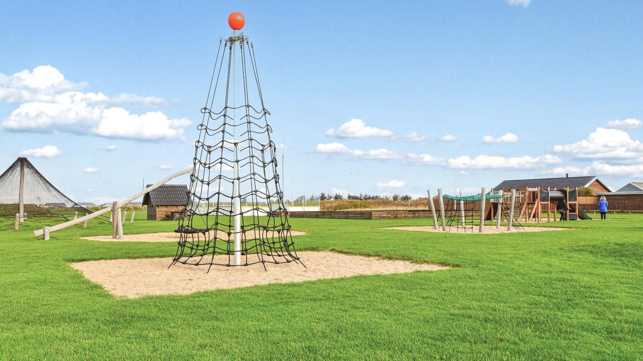 Photo of Others in Øhuse