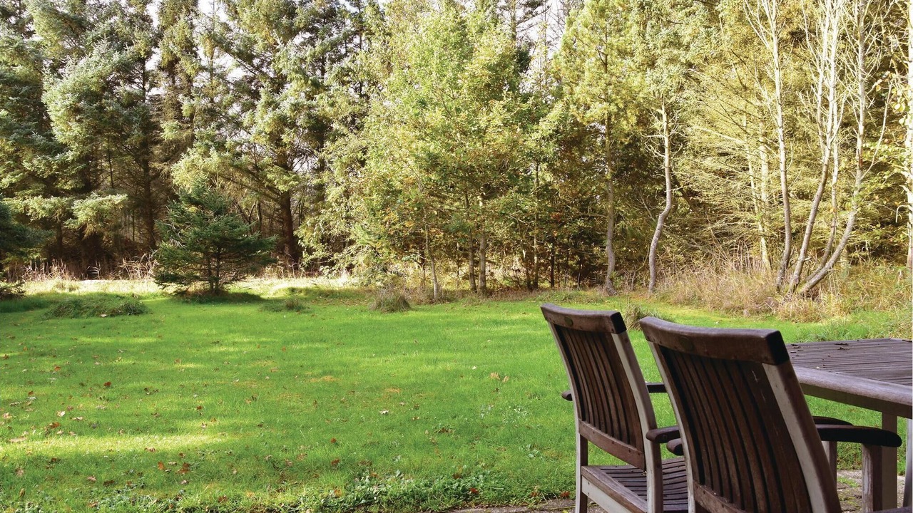 Photo of Others in Øhuse