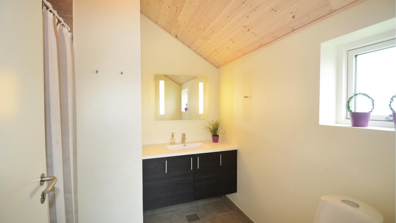 Photo of Bathroom in Marielyst