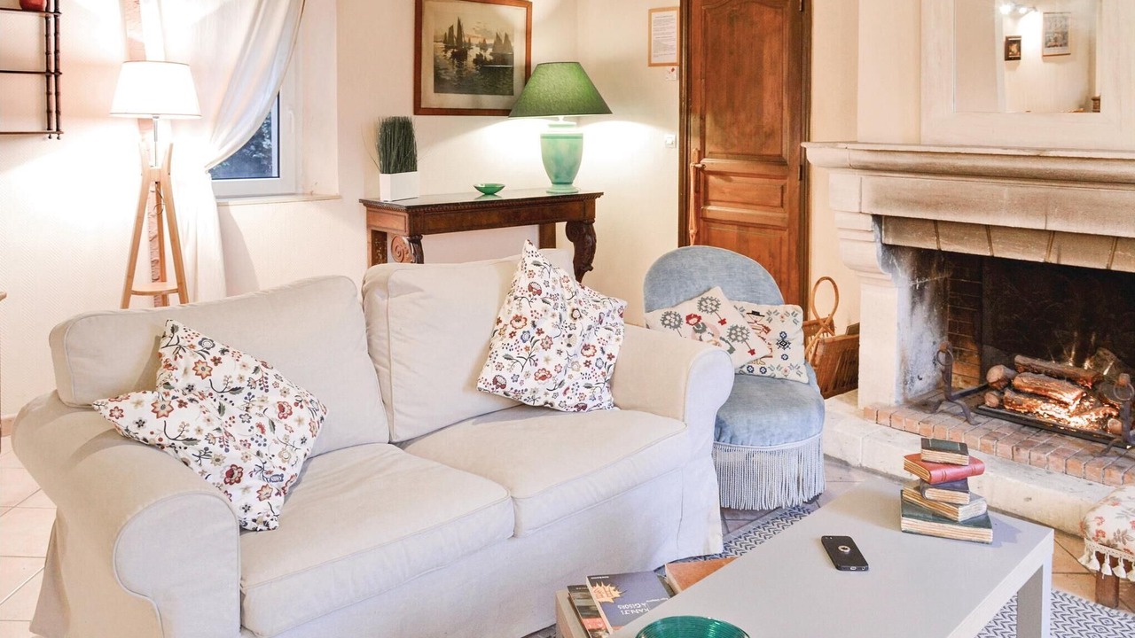 Photo of Bedroom in Trie-Chateau