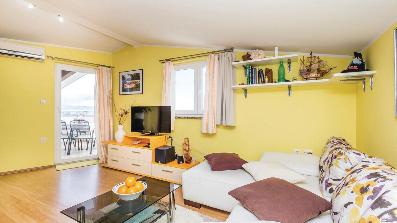 Photo of Bedroom in Pobri