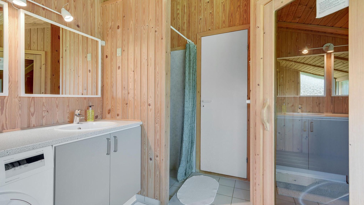 Photo of Bathroom in Skovmose