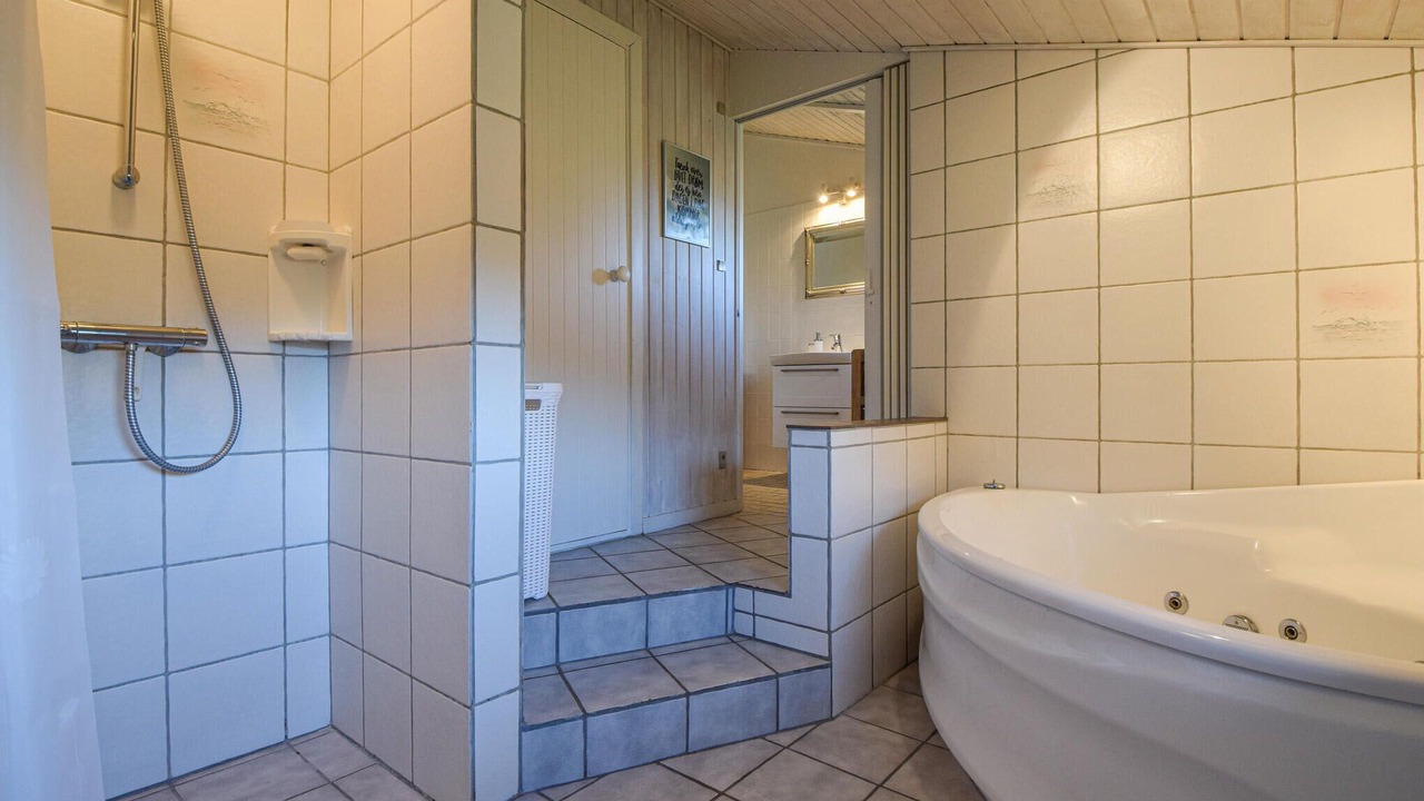Photo of Bathroom in Blavand Strand