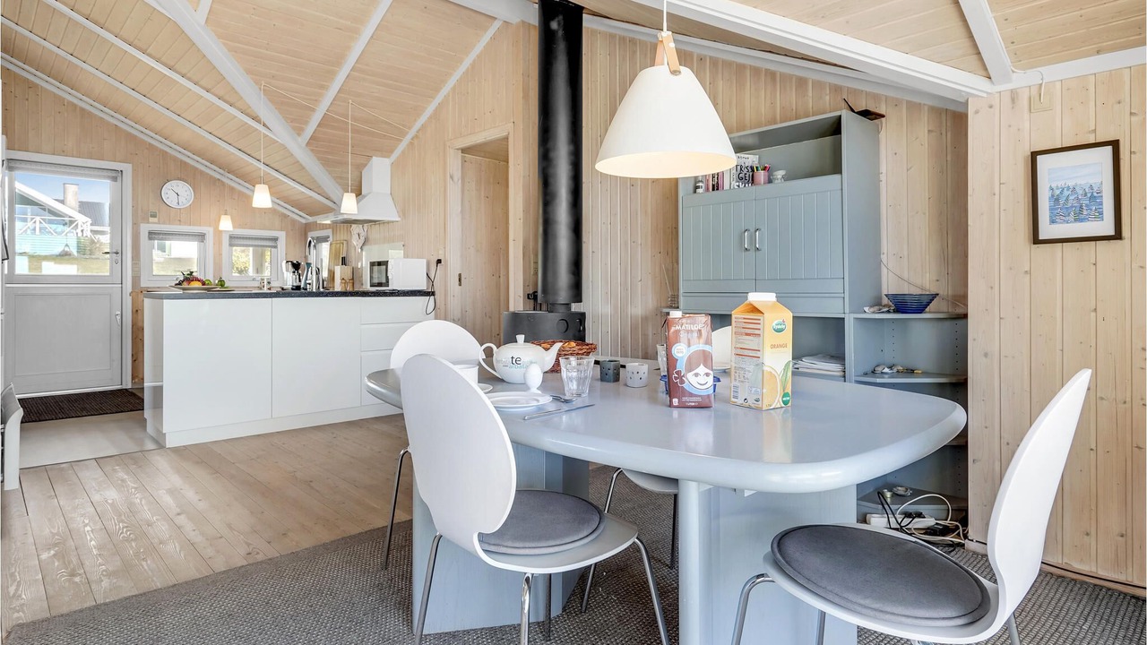 Photo of Others in Frolunde