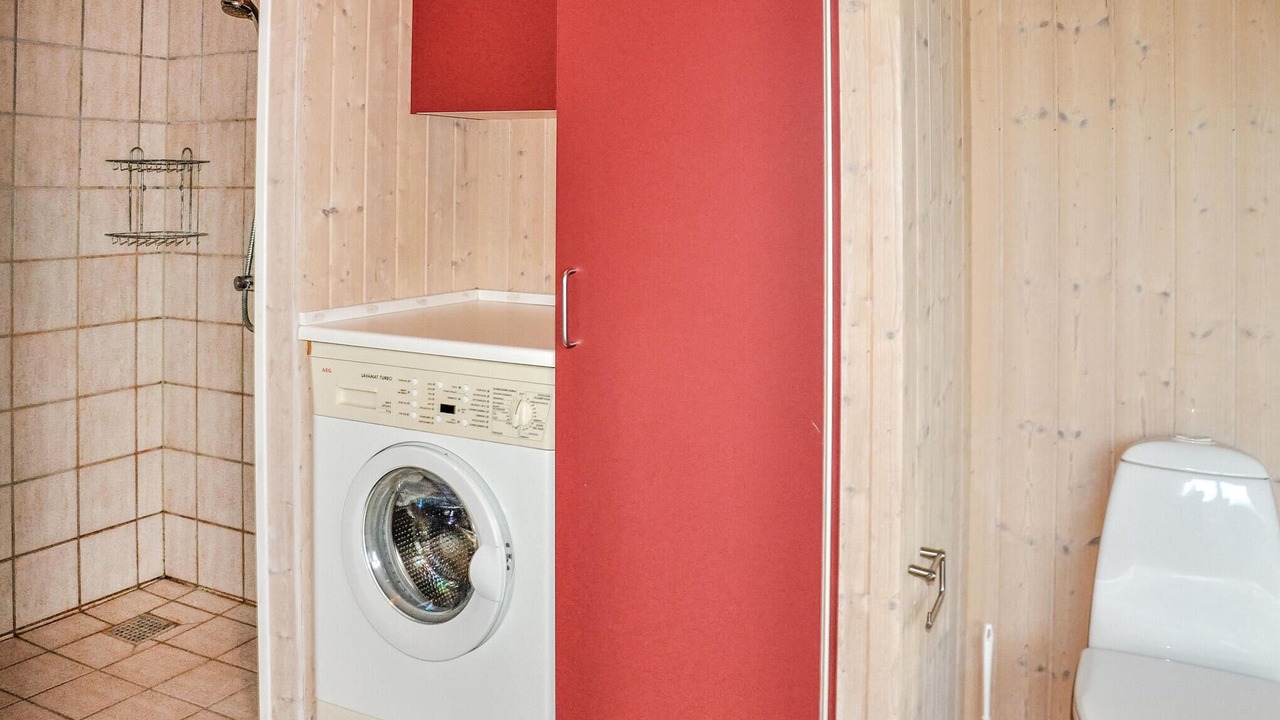 Photo of Bathroom in Mommark Strand