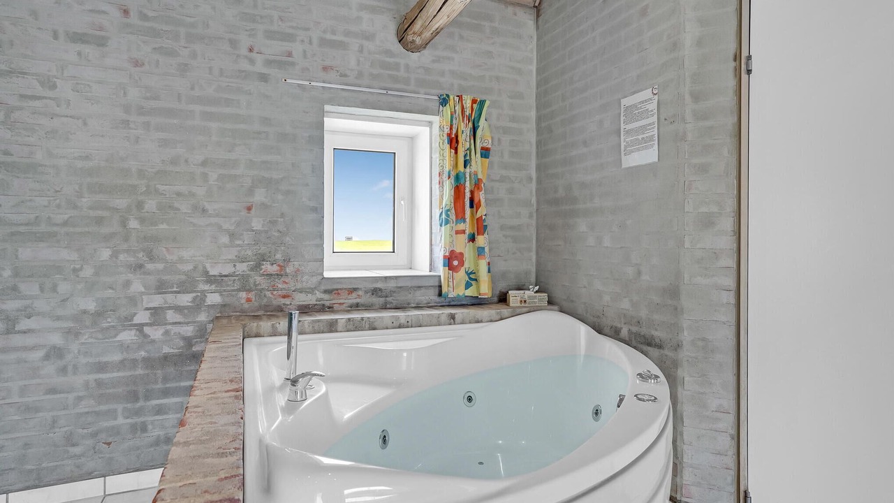 Photo of Bathroom in Grenaa