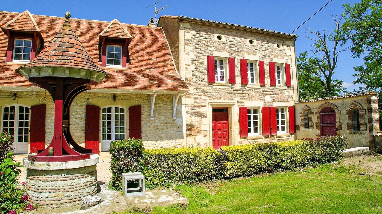 Photo of Others in Gardonne