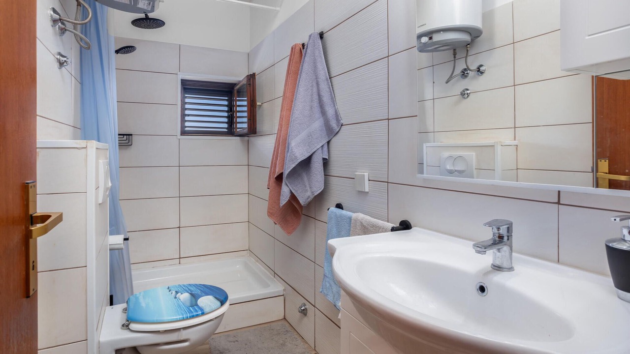 Photo of Bathroom in Barbat na Rabu