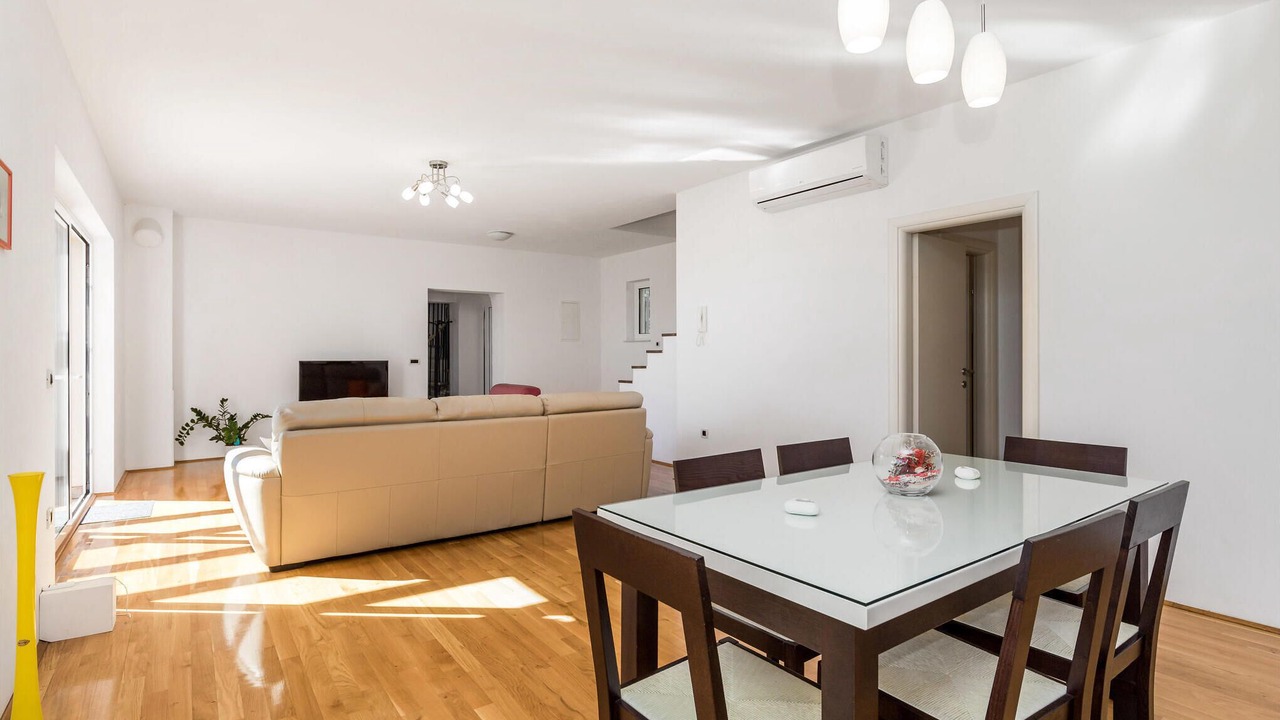 Photo of Bedroom in Opric