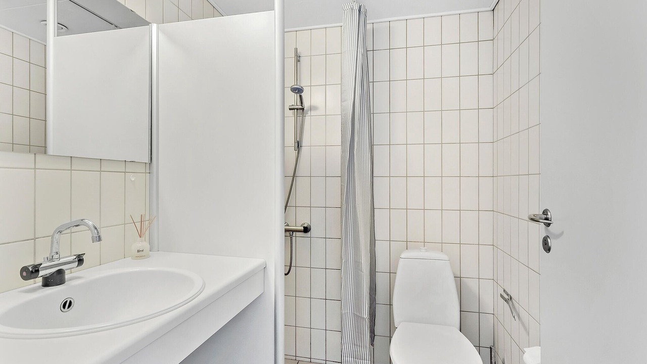 Photo of Bathroom in Rudkobing