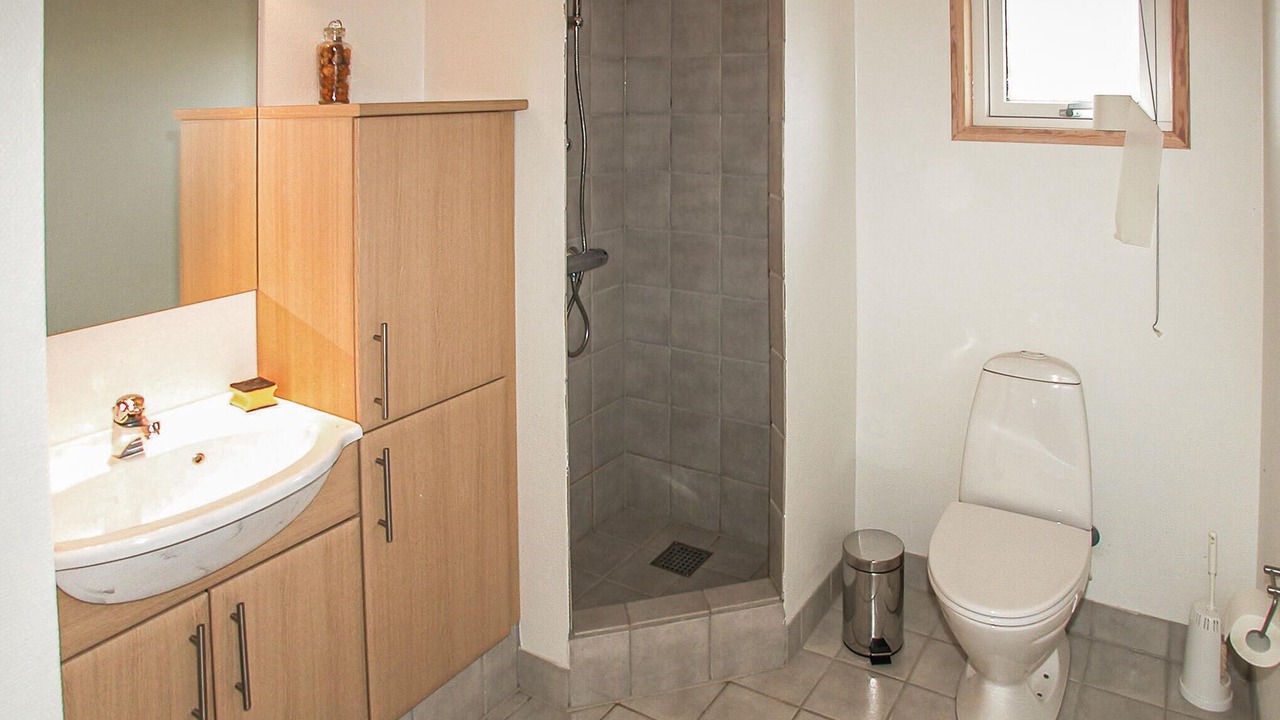 Photo of Bathroom in Skaven Strand