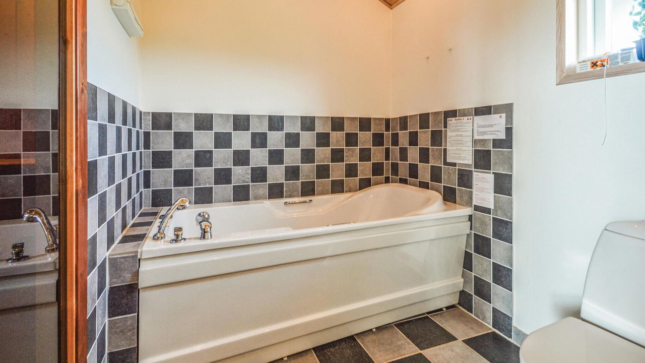 Photo of Bathroom in Skaven Strand